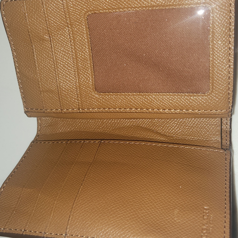 COACH Medium Corner Zip Wallet - Picture 2 of 5